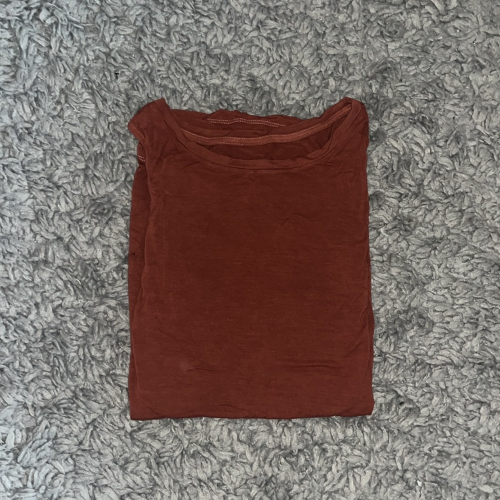 FREE AEO SOFT & SEXY COLD OFF SHOULDER TEE